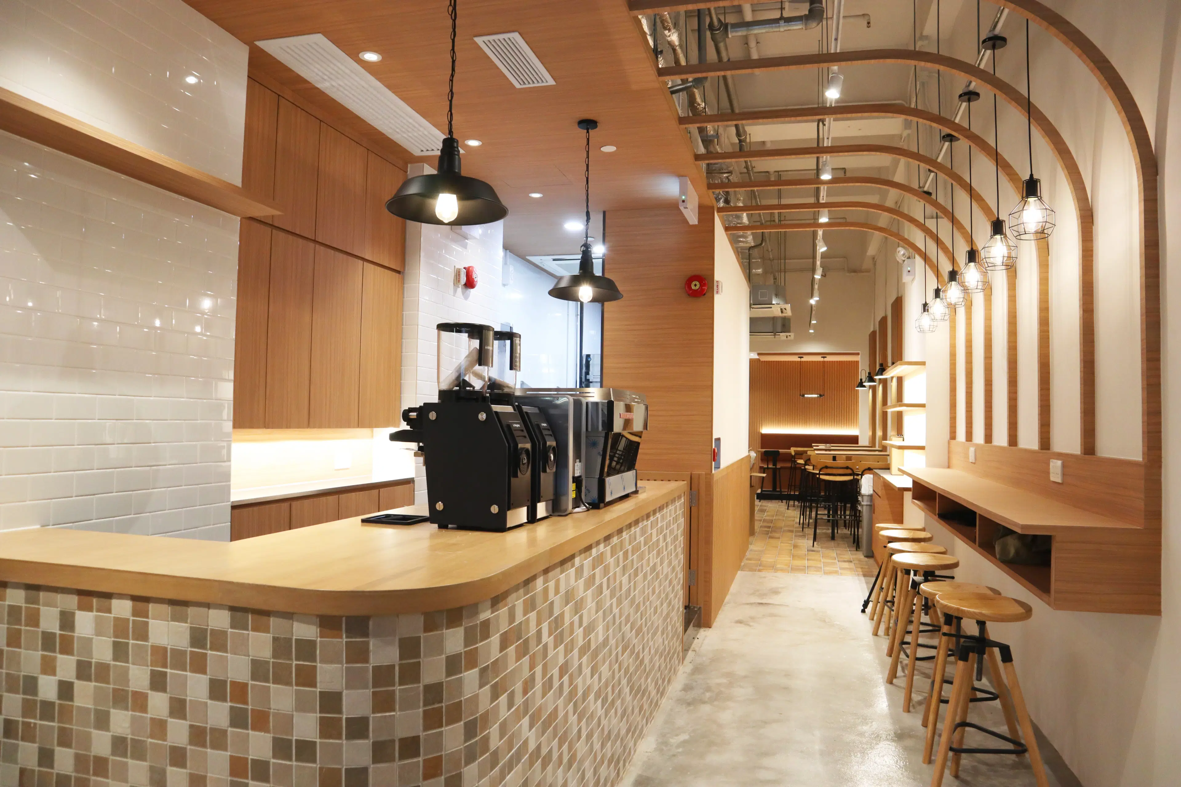 LUNGO (CHEUNG SHA WAN) — cafe interior by Cereal Project, Hong Kong OCT, 2020